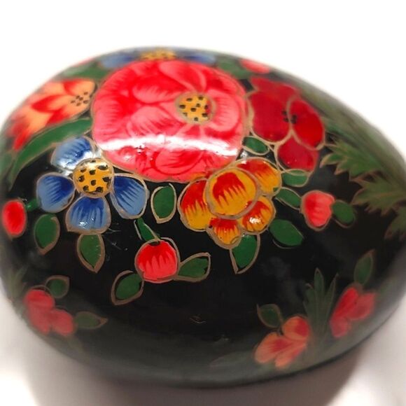 Vintage Kashmir Hand Painted Floral Paper Mache Egg Trinket Box - Picture 4 of 9